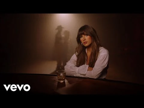 画像 Ella Langley - Choosin' Texas (Official Lyric Video)